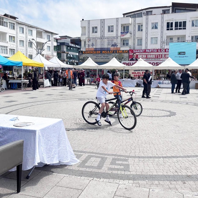 Sorgun ilçesinde yıl sonu sergisi açıldı