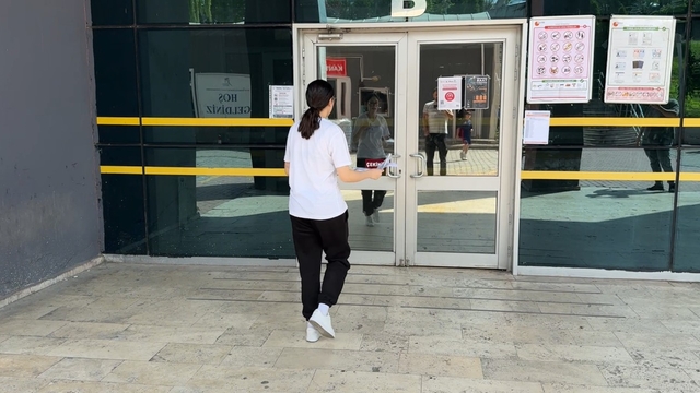 Karabük'te YKS heyecanı: 20 saniyeyle sınava yetişemedi