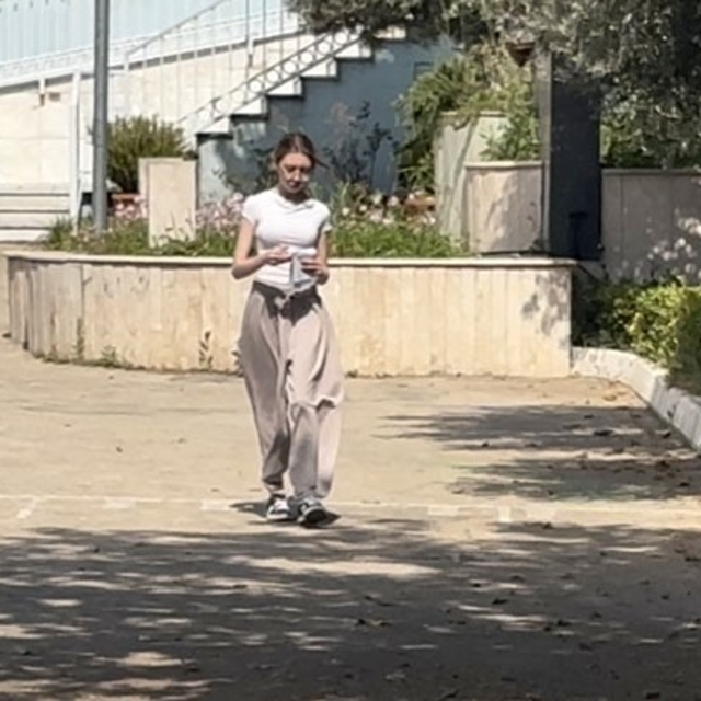 10 saniyeyle hayalleri kapıda kaldı: YKS'ye geç kalan öğrencinin üzüntüsü k...