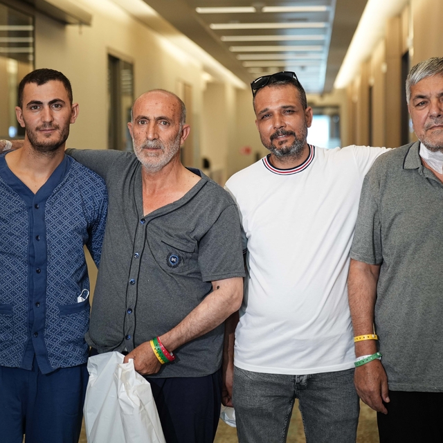 İzmir'de organ nakli ameliyatı olan babalar sağlığına kavuştu