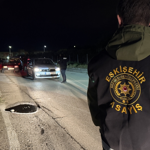 Eskişehir'de asayiş ve trafik denetimi yapıldı