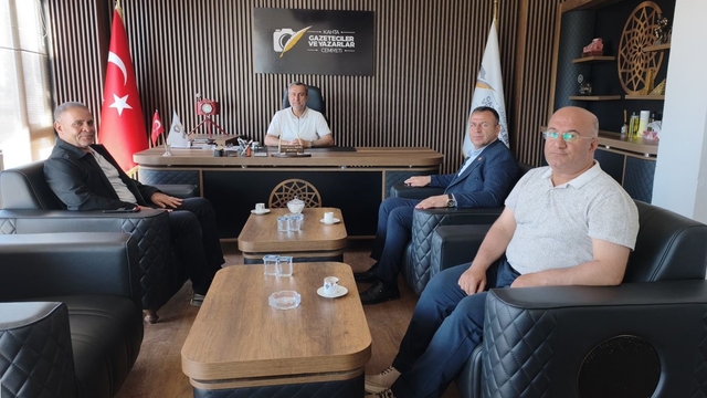 Çakmak'tan Kahta Gazeteciler ve Yazarlar Cemiyeti'ne ziyaret