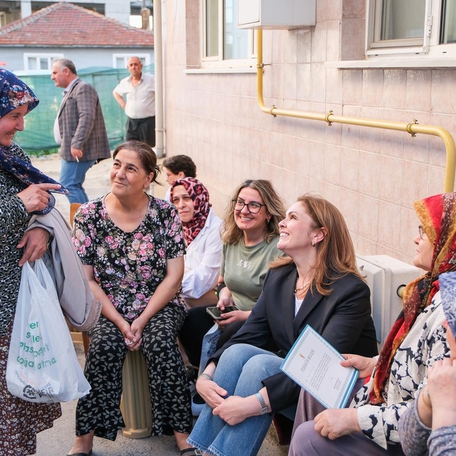 AK Parti Edirne İl Başkanı İba, Abdurrahman Mahallesi sakinlerini ziyaret e...