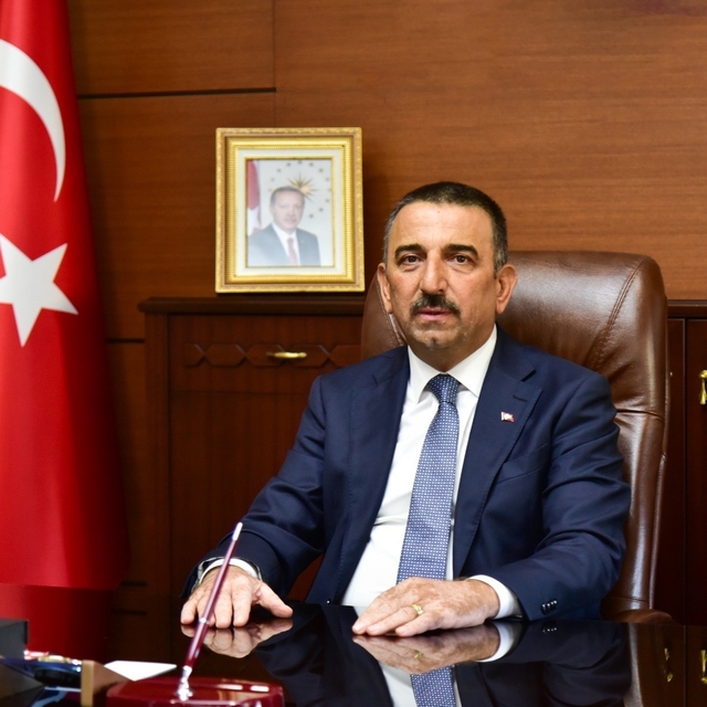Vali Hacıbektaşoğlu: "Zonguldak emeğin ve vatan sevgisinin şehridir"