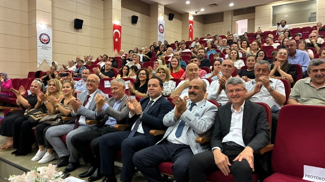 Türkülerle Türkiye Korosu'ndan unutulmaz konser