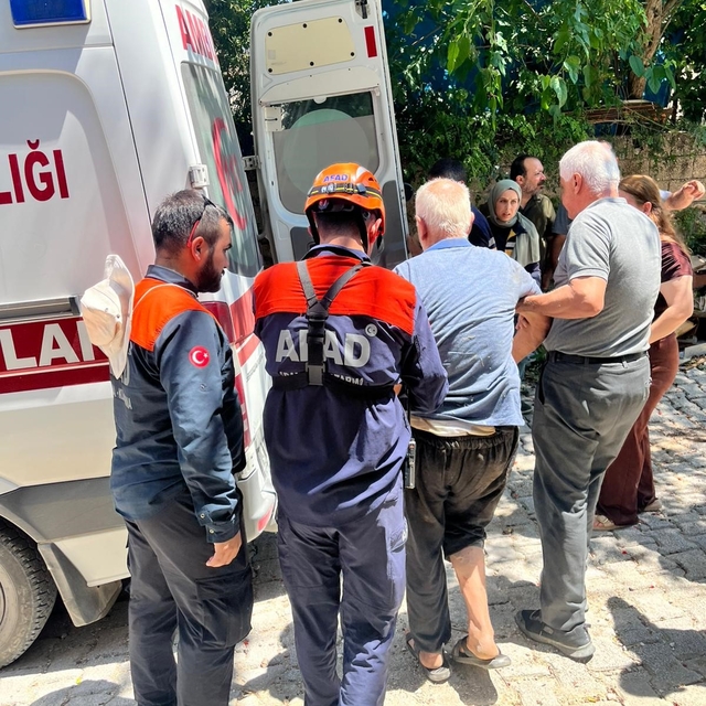 Kayıp Parkinson hastası evinden 500 metre uzaklıkta bulundu