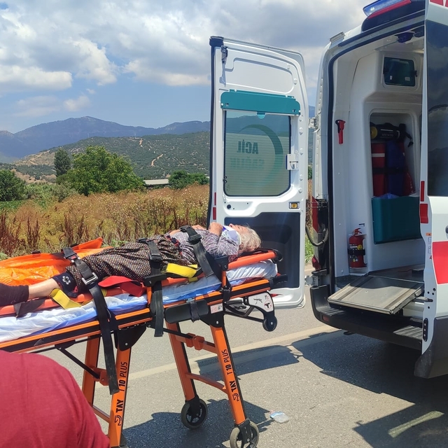 Ödemiş'teki trafik kazalarında 3 kişi yaralandı