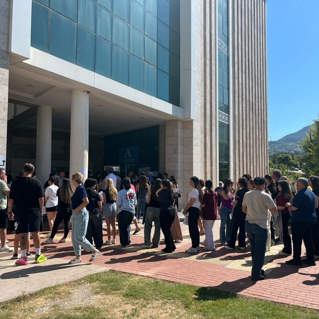Alanya'da 5 bin 994 öğrenci AYT heyecanı yaşıyor