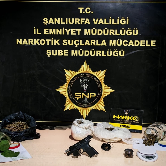 Şanlıurfa'da uyuşturucu operasyonlarında 5 zanlı yakalandı
