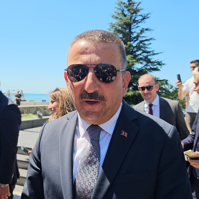 Zonguldak'ın düşman işgalinden kurtuluşunun 105'inci yılı törenlerle kutlan...