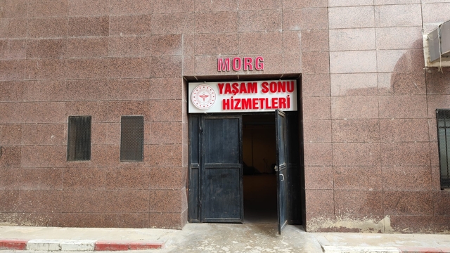 Mardin'de 3'üncü kattan düşen çocuk öldü (2)