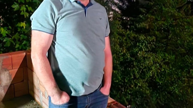 Denizde boğulma tehlikesi geçiren baba kurtarılamadı