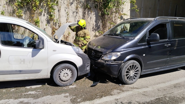 Erdek'te alt geçitte kaza: 1 yaralı