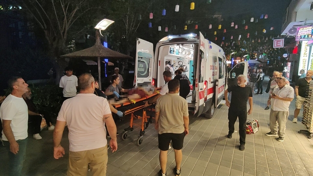 Kuşadası'nda balkondan düşen yaşlı adam hayatını kaybetti