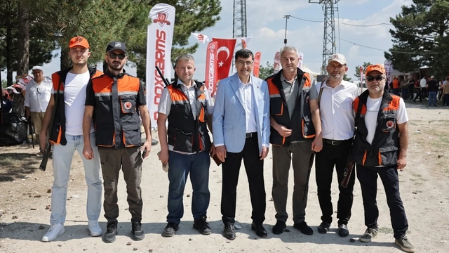Kütahya'da atıcılık tutkunları bir araya geldi