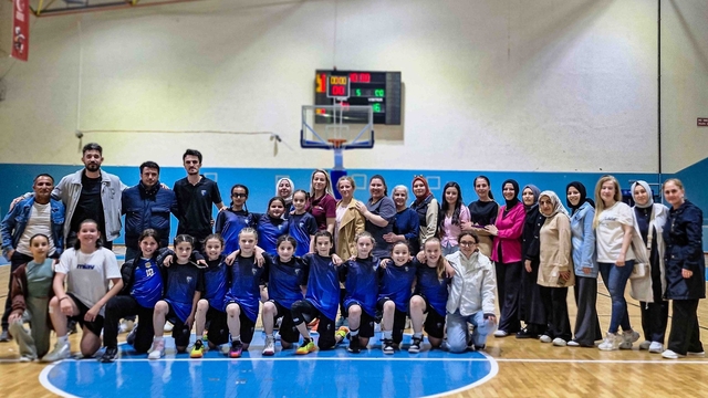 Karacabey Belediyesi'nden yazın en büyük spor buluşması başlıyor