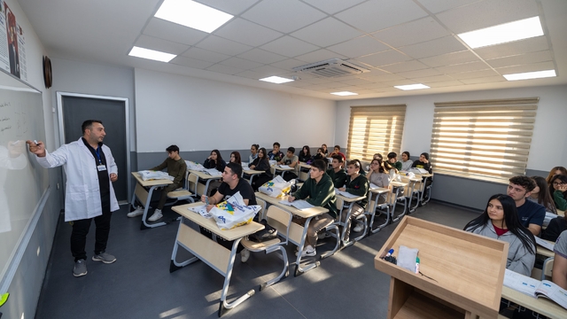 Mersin'de ücretsiz LGS ve YKS kursları için ön kayıtlar sürüyor