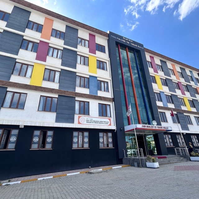 Van OSB Mesleki ve Teknik Anadolu Lisesi geleceğin meslek sahiplerini yetiş...