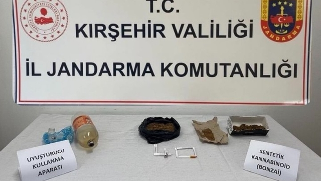 Kırşehir'de uyuşturucu operasyonu: 2 kişi yakalandı