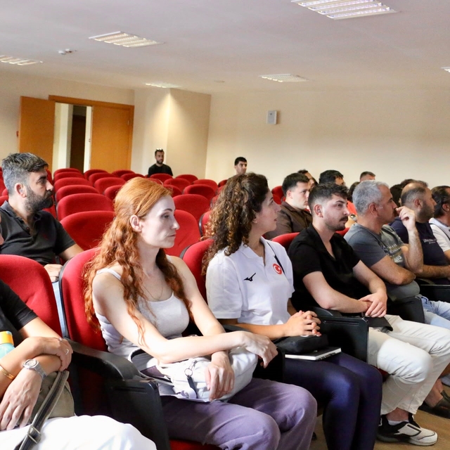 'İşitme Engelliler Voleybol Türkiye Şampiyonası' final müsabakaları başlıyo...