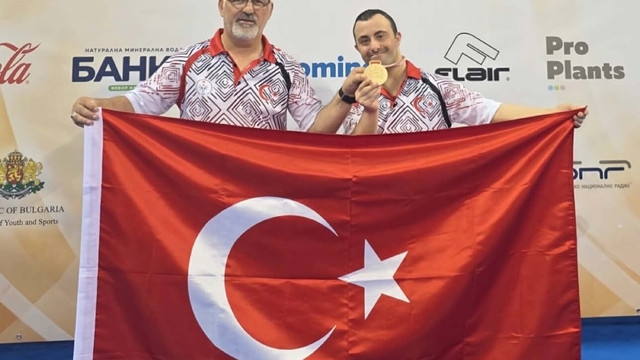 İzmirli down sendromlu sporcudan 7 şampiyonluk birden