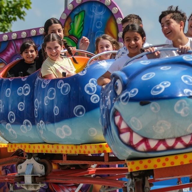 Karneval Çocuk Şenliği on binleri buluşturdu