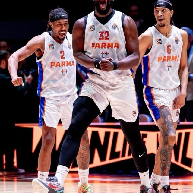 TOFAŞ, Birleşik Amerikalı pivot Terrell Carter ile sözleşme imzaladı