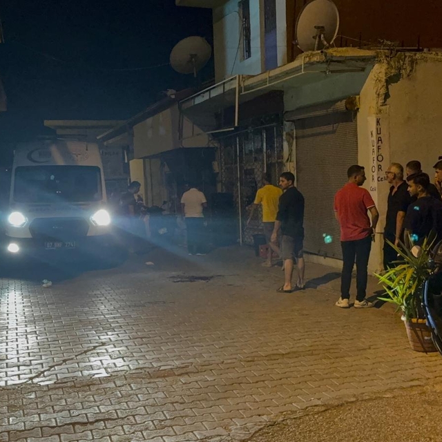 Antalya'da silahlı kavgada 1 kişi yaralandı