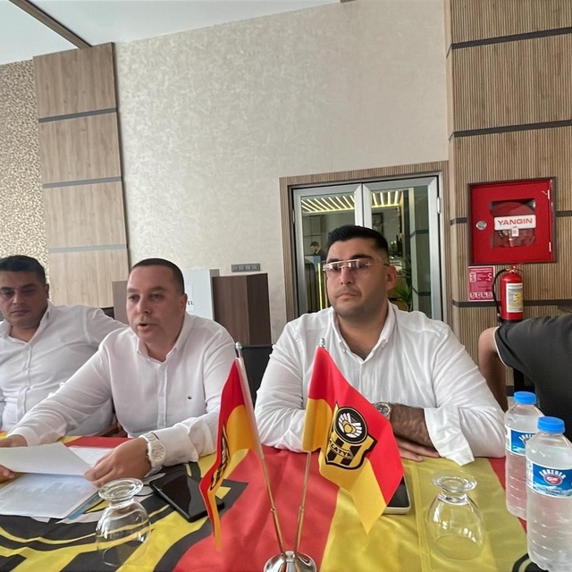 Yeni Malatyaspor Başkanı Abdullah Aksoğan: "Takımımızın sahaya çıkmasıyla i...