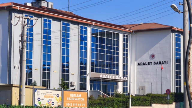 Yurt dışına kaçmak isteyen 3 FETÖ şüphelisi yakalandı