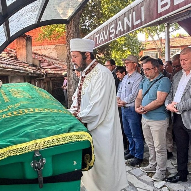 Kızılırmak Nehri kenarında ölü bulunan teknisyen, toprağa verildi