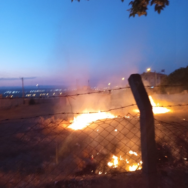 Bahçede çıkan yangın korkuttu