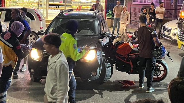 Bursa'da motosiklet ile otomobil çarpıştı: 1 yaralı