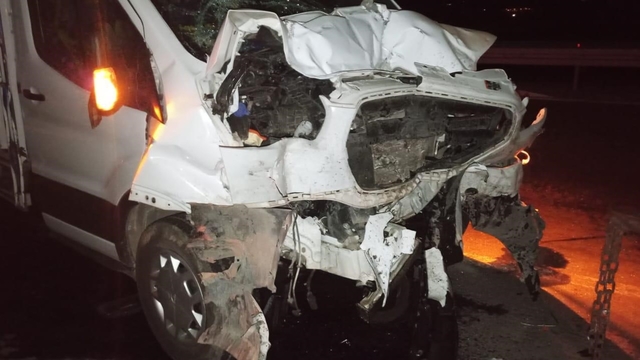 Bitlis'te trafik kazası: 3 yaralı