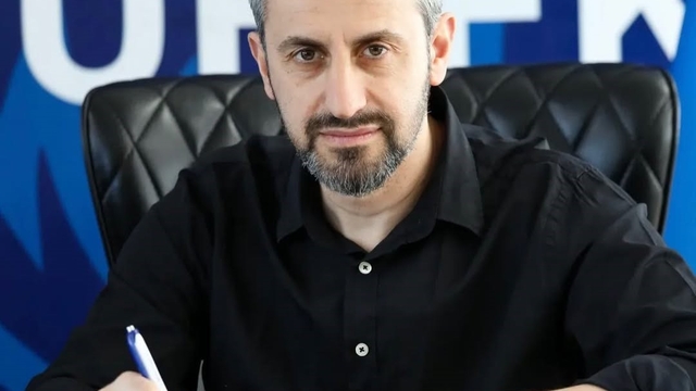 Erzurumspor FK, Serkan Özbalta ile yola devam dedi