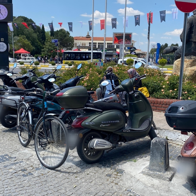Yoğun trafikten kaçan vatandaşlar motosiklete yöneliyor
