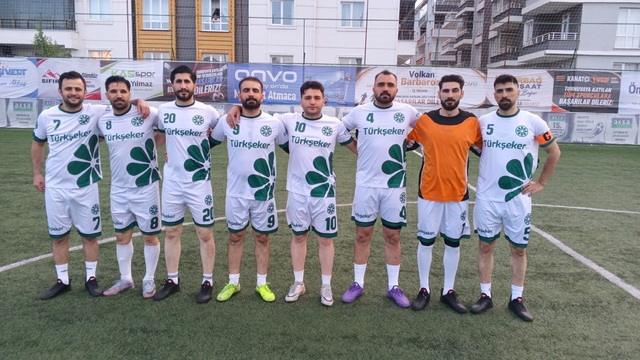 Kurumlar arası turnuvada şampiyon Türk Şeker Spor oldu