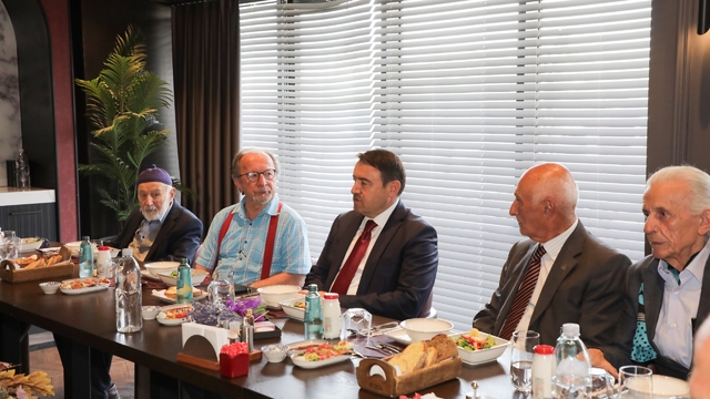 Kütahya çinisinin geleceği masaya yatırıldı