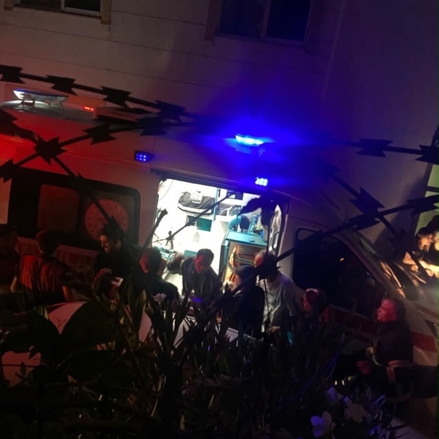 Siirt'te asansör kazası: Genç kızın ayağı sıkıştı