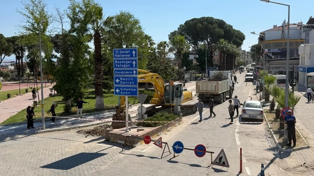 Yenipazar'da asfalt çalışmaları sürüyor