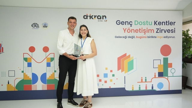 Denizli Büyükşehire 'Genç Dostu Kent: İyi Yönetişim Teşvik' ödülü