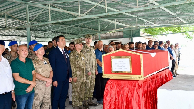 Bayram günü kazada yaralanan uzman çavuş hayatını kaybetti