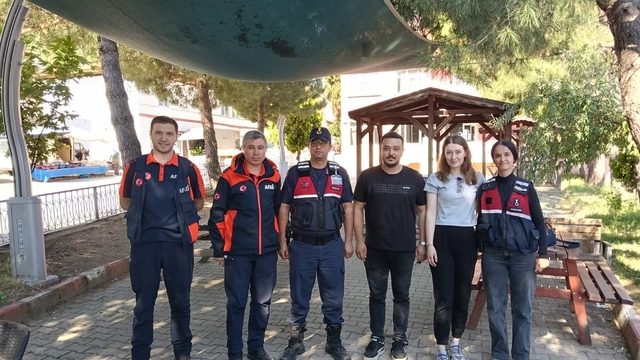 Dağ yolunda kaybolan genç çift sağ olarak bulundu