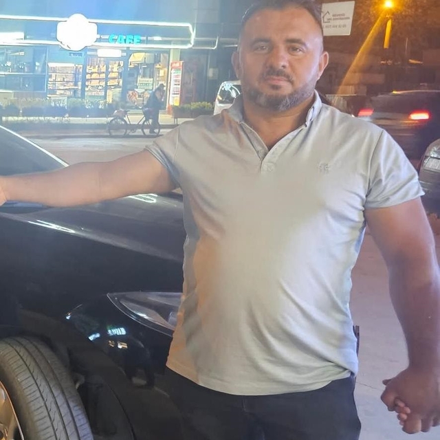 Montaj yaparken elektrik akımına kapılarak öldü