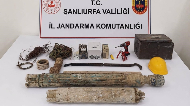 Dalgıç pompası hırsızları yakalandı