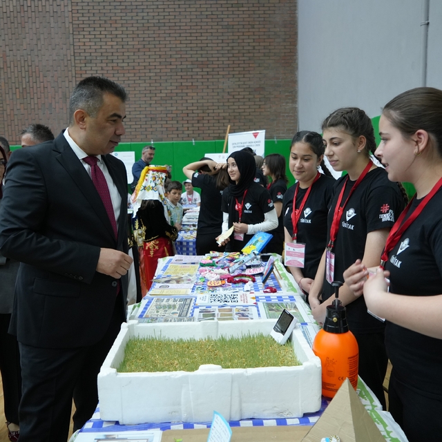 Kastamonu'da öğrencilerin hazırladığı 75 proje festivalde sergilendi