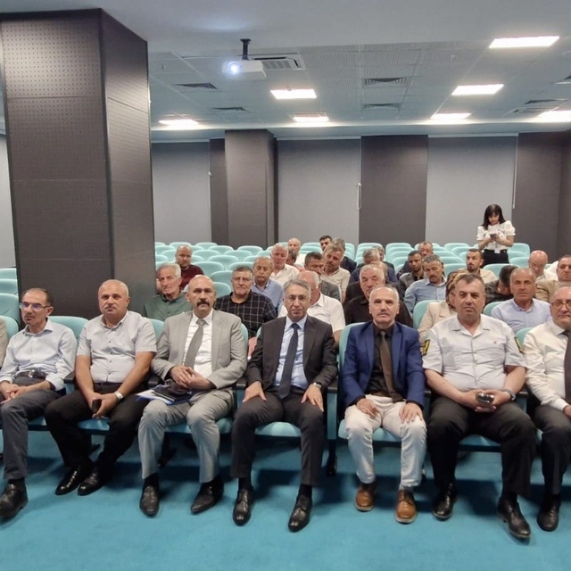 Samsun'da muhtarlara sosyal risk haritası ve aile rehberi eğitimi