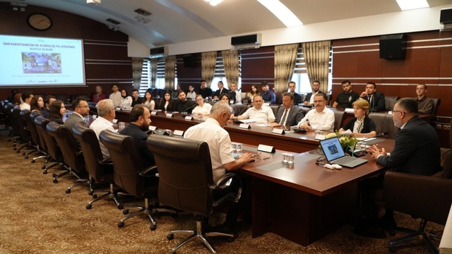 KBÜ'de öğrenci senatosu ilk toplantısını gerçekleştirdi