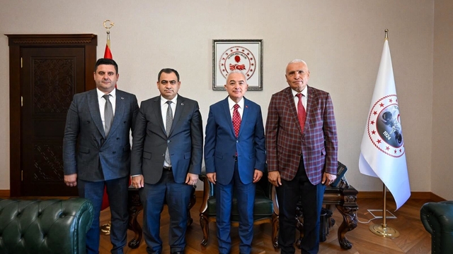 Kırklareli Valisi Turan'a ziyaretler sürüyor