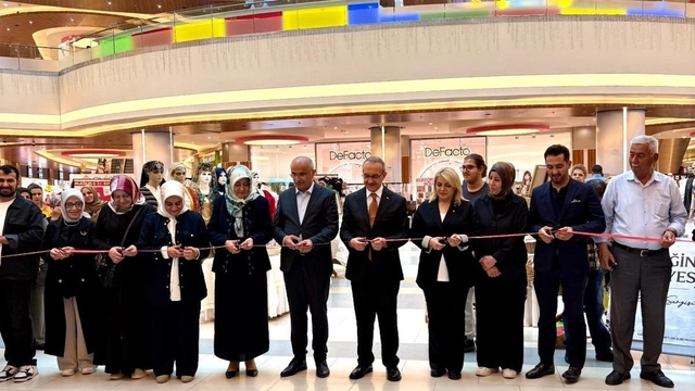 MalatyaPark AVM'de el emeği eserler görücüye çıktı